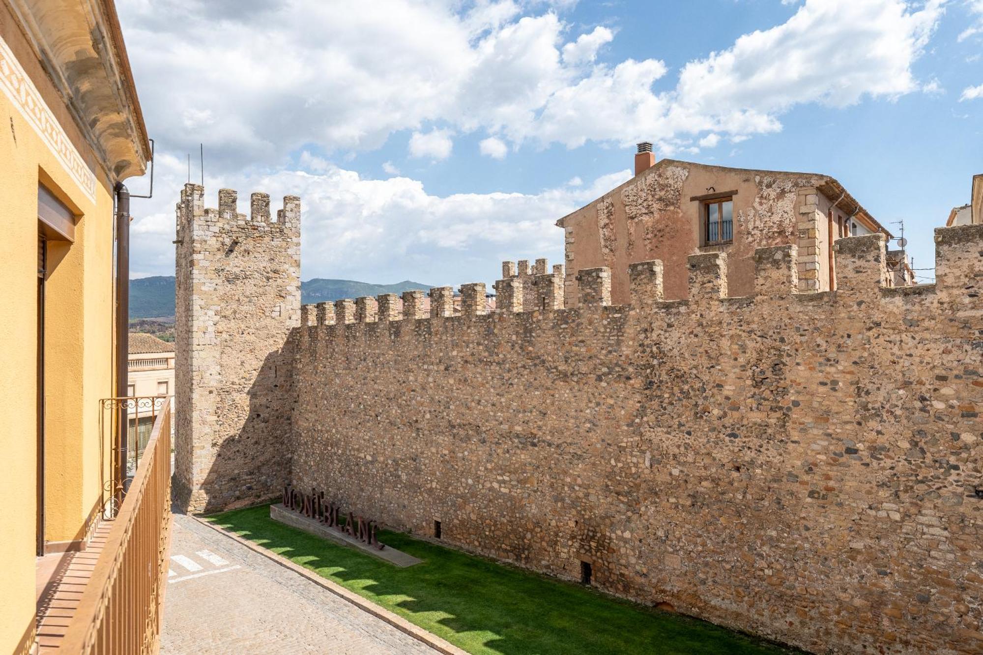 Hauzify I Vila Ducal Montblanc Zewnętrze zdjęcie